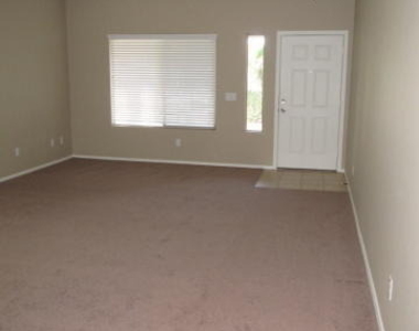 833 E Maddison Street - Photo Thumbnail 9