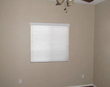 833 E Maddison Street - Photo Thumbnail 15