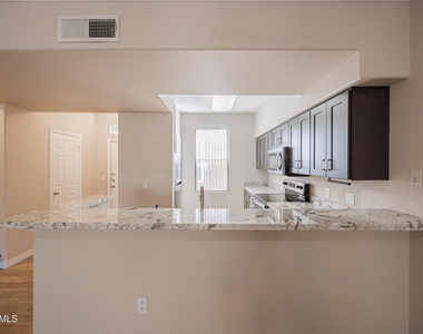 19777 N 76th Street - Photo Thumbnail 7