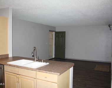 5236 W Peoria Avenue - Photo Thumbnail 5