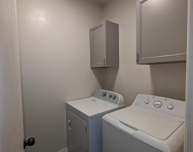 22455 E Royd Road - Photo Thumbnail 12