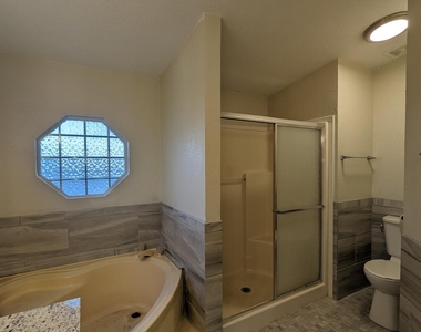 22455 E Royd Road - Photo Thumbnail 7
