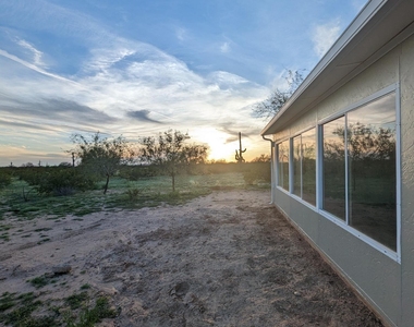 22455 E Royd Road - Photo Thumbnail 24