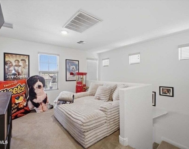 6851 E Boise Street - Photo Thumbnail 10
