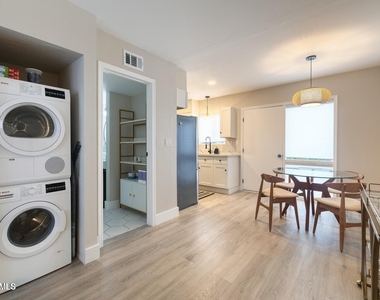4610 N 68th Street - Photo Thumbnail 2