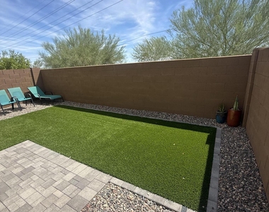 5835 E Rose Garden Lane - Photo Thumbnail 35