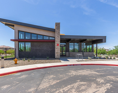 5835 E Rose Garden Lane - Photo Thumbnail 36