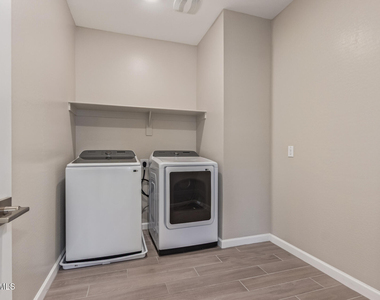 5835 E Rose Garden Lane - Photo Thumbnail 28