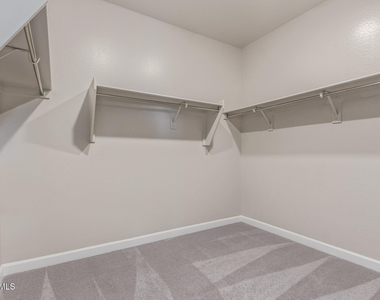 5835 E Rose Garden Lane - Photo Thumbnail 19