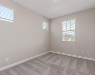 5835 E Rose Garden Lane - Photo Thumbnail 22