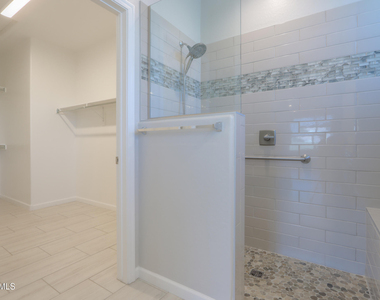 5656 W Posse Drive - Photo Thumbnail 21