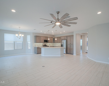 5656 W Posse Drive - Photo Thumbnail 6