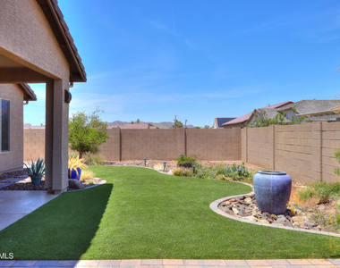 5656 W Posse Drive - Photo Thumbnail 25