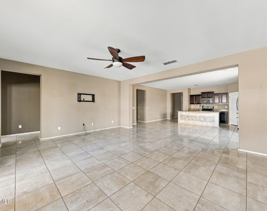 25954 W Potter Drive - Photo Thumbnail 12