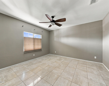 25954 W Potter Drive - Photo Thumbnail 4
