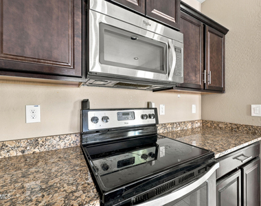 25954 W Potter Drive - Photo Thumbnail 9