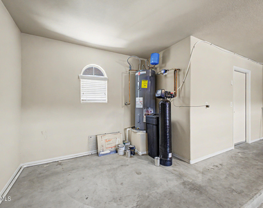 900 S 94th Street - Photo Thumbnail 26
