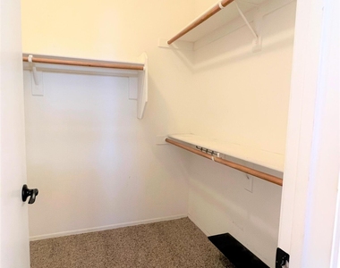 40827 N Hearst Drive - Photo Thumbnail 22