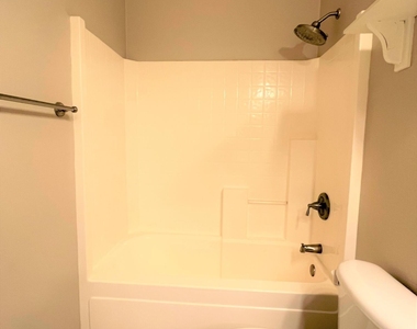 40827 N Hearst Drive - Photo Thumbnail 14