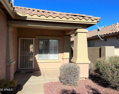 40827 N Hearst Drive - Photo Thumbnail 3