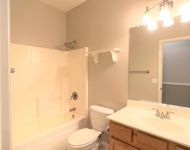40827 N Hearst Drive - Photo Thumbnail 13