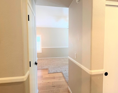 40827 N Hearst Drive - Photo Thumbnail 9