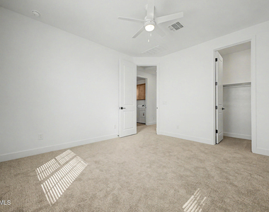 2285 S Swan Court - Photo Thumbnail 7