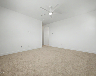 2285 S Swan Court - Photo Thumbnail 12