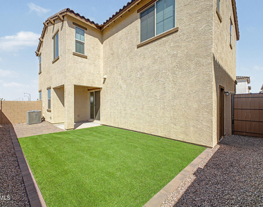 2285 S Swan Court - Photo Thumbnail 21