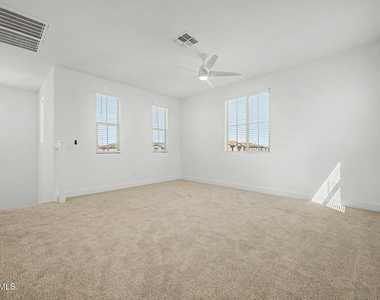 2285 S Swan Court - Photo Thumbnail 10