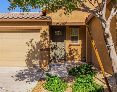 16611 W Sierra Street - Photo Thumbnail 11
