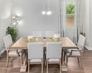 16611 W Sierra Street - Photo Thumbnail 18