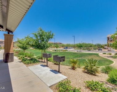 16611 W Sierra Street - Photo Thumbnail 33