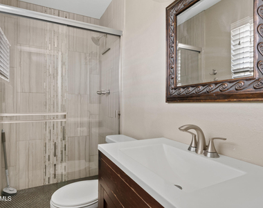 449 E Continental Drive - Photo Thumbnail 16