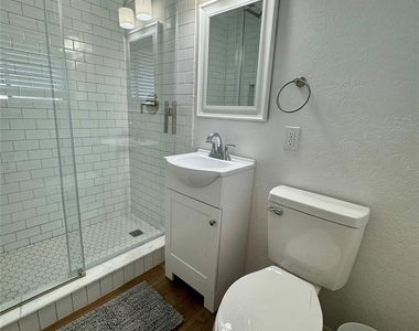 2401 Church Street - Photo Thumbnail 6