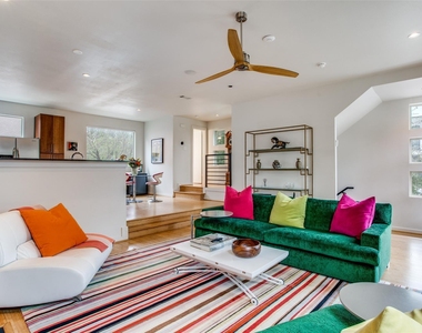 4010 Gilbert Avenue - Photo Thumbnail 15