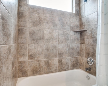 4010 Gilbert Avenue - Photo Thumbnail 9