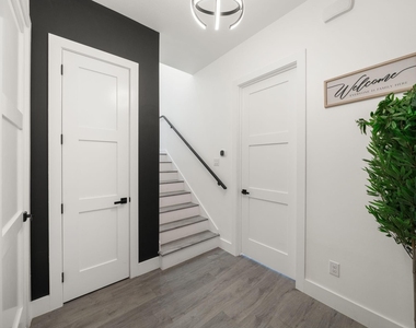 1919 Pollard Street - Photo Thumbnail 3