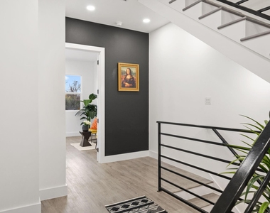 1919 Pollard Street - Photo Thumbnail 19