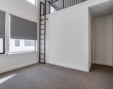 2215 Moser Avenue - Photo Thumbnail 20