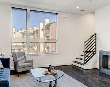 2215 Moser Avenue - Photo Thumbnail 17