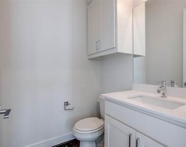 2215 Moser Avenue - Photo Thumbnail 13