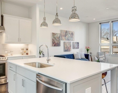 2215 Moser Avenue - Photo Thumbnail 15