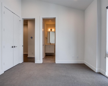 2215 Moser Avenue - Photo Thumbnail 26