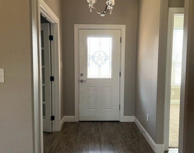 6642 Summerwood Trail - Photo Thumbnail 3