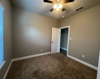 6642 Summerwood Trail - Photo Thumbnail 20