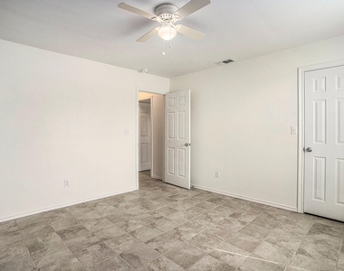405 Whitney Court - Photo Thumbnail 12