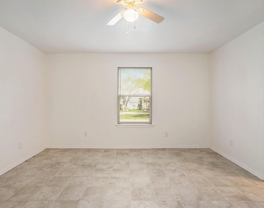 405 Whitney Court - Photo Thumbnail 16