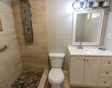115 E Allen Street - Photo Thumbnail 6