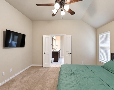 2643 Harlow Lane - Photo Thumbnail 11